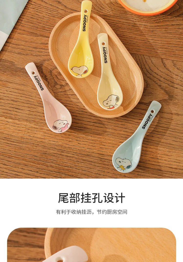 Snoopy Spoon Cartoon Ceramics Spoon Cute Child Snoopy Tableware Spoon Gift Girl Drink Porridge Spoon Hanging Hole Wholesale