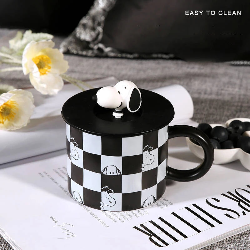350Ml Black and White Mug With Lid Snoopy Cup