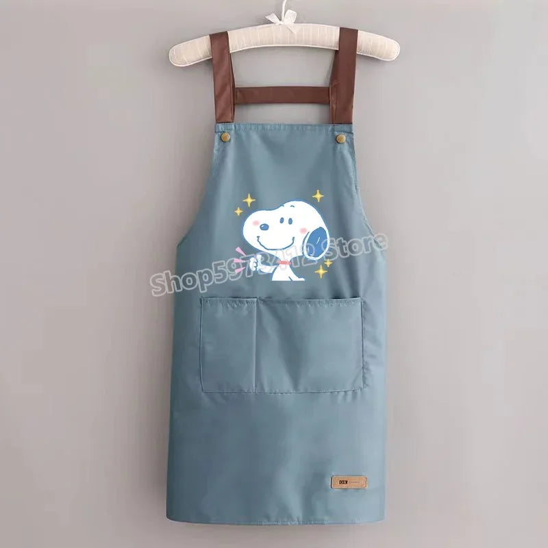 Snoopys Kitchen Apron Waterproof Ladies Men Home Apron Wipeable Oil Resistant Baking Barbecue Restaurant Cafe Aprons Kawaii Gift