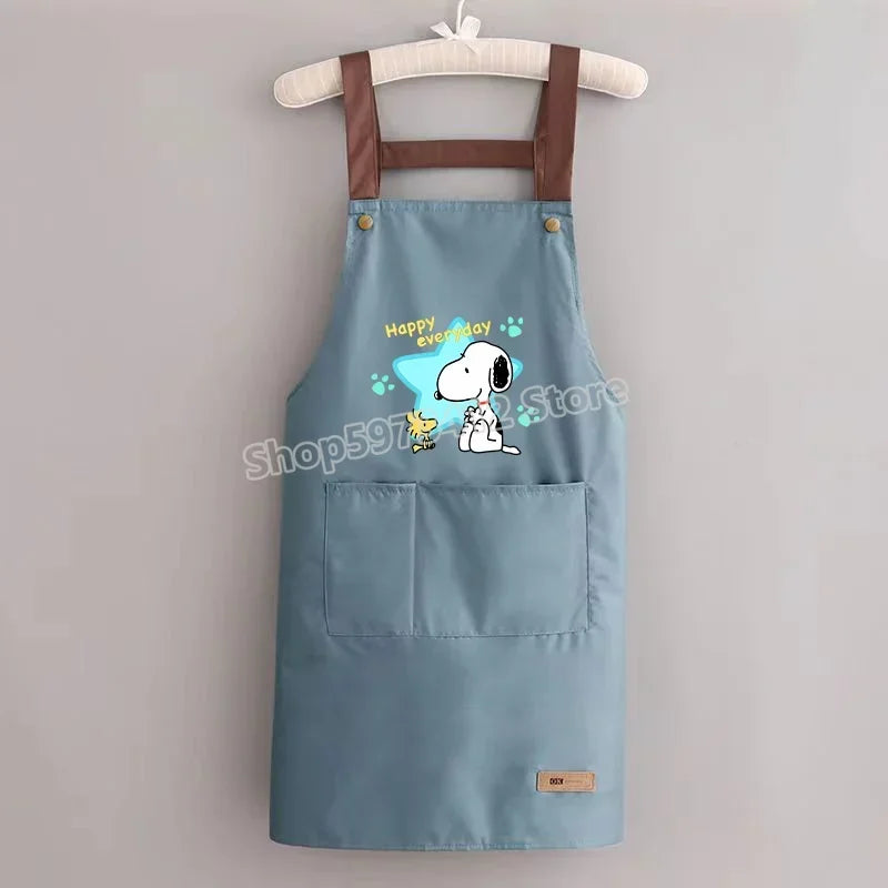 Snoopys Kitchen Apron Waterproof Ladies Men Home Apron Wipeable Oil Resistant Baking Barbecue Restaurant Cafe Aprons Kawaii Gift