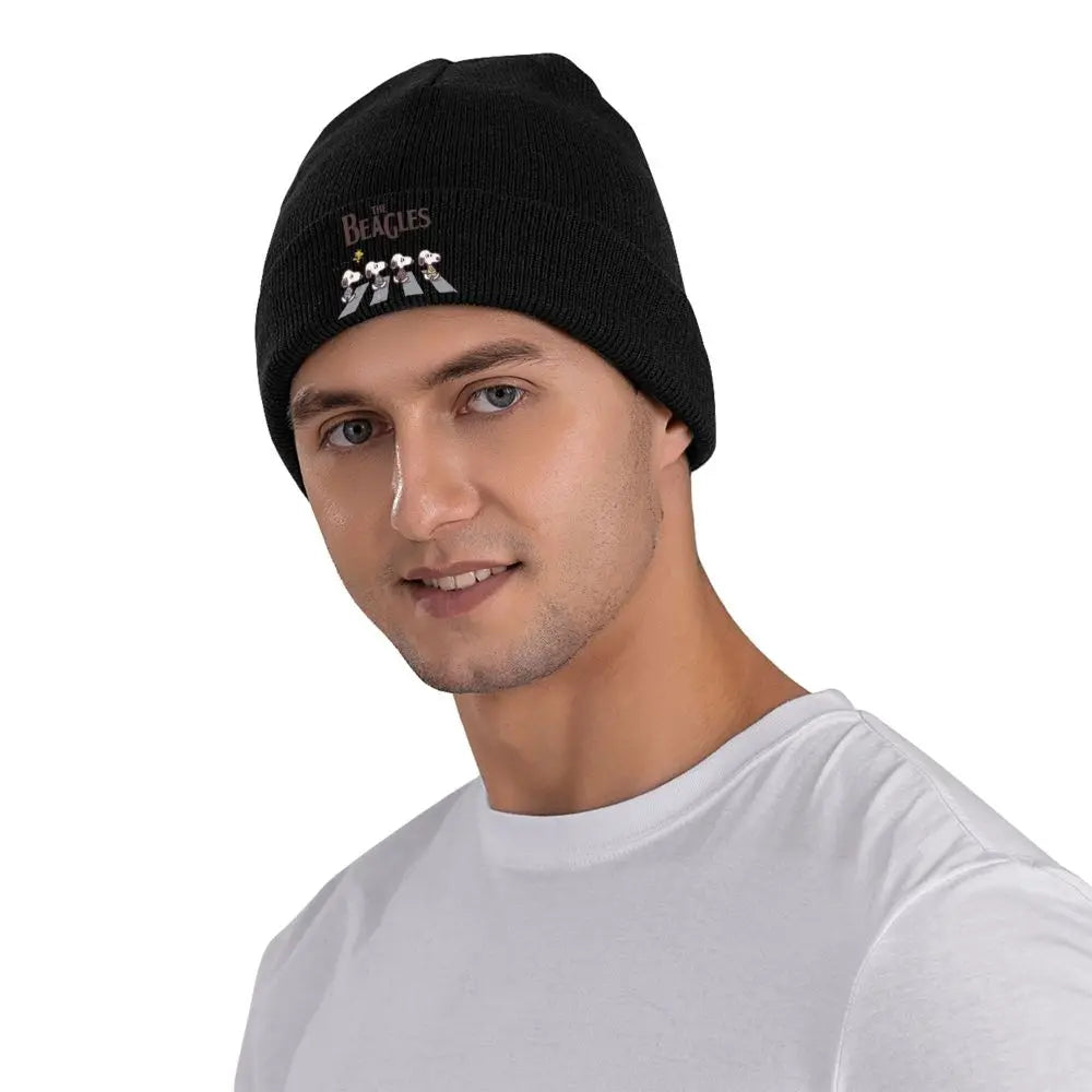 Peanuts Snoopy Beagles Black Snoopy Hat