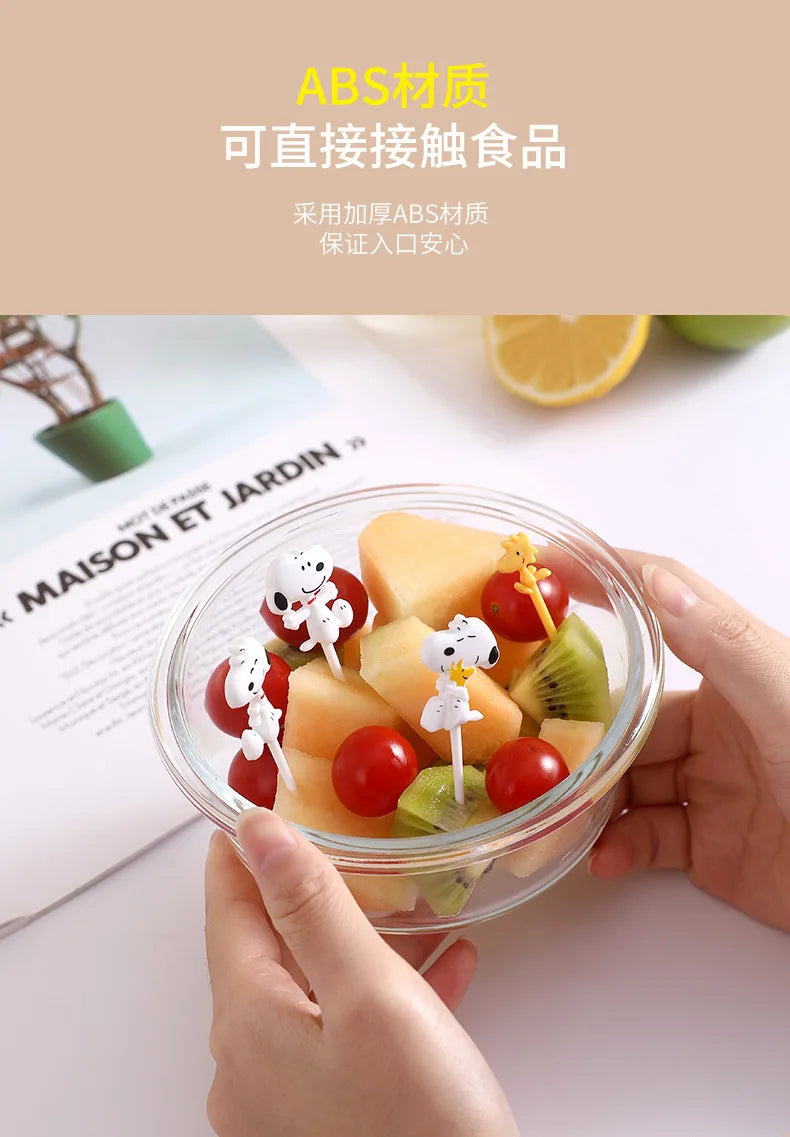 8pcs Snoopys Fruit Fork Mini Cartoon Woodstock Children Snack Dessert Food Pick Toothpick Creative Picnic Bento Party Decor Gift