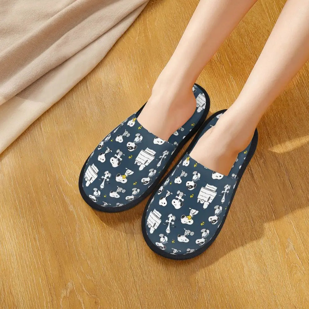 Memory Foam Pattern Slippers Faux Fur Snoopy Slippers