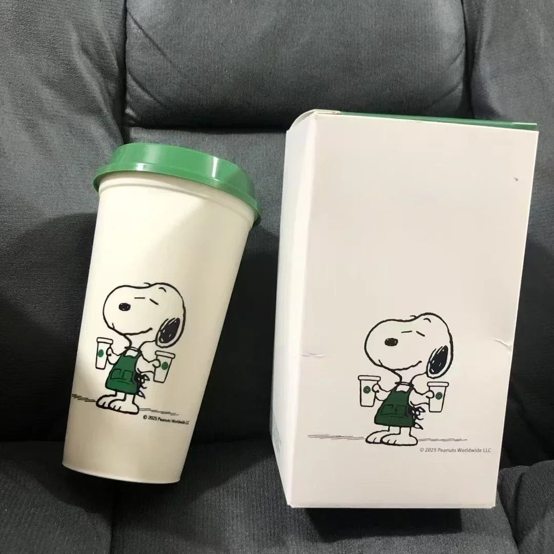 Joint Series Plastic Mug For Cold Drinks Snoopy Cup