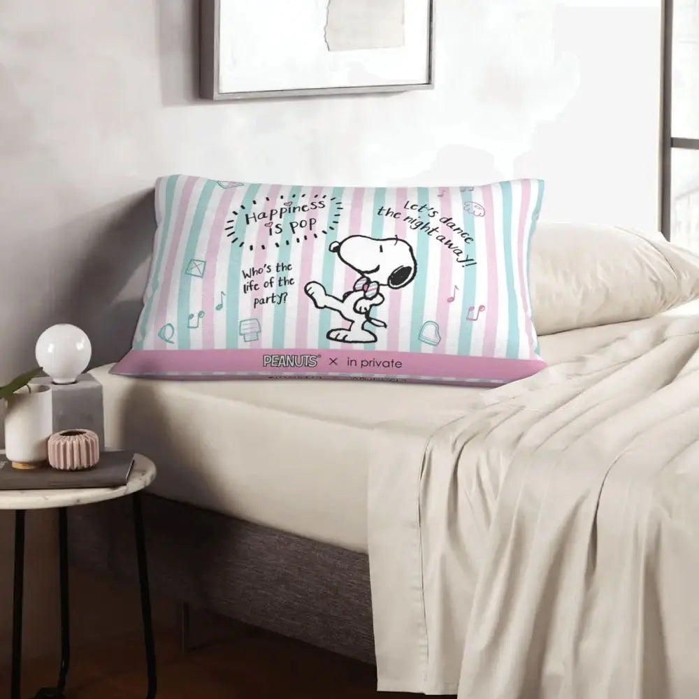 Cute Pillowcase 18in Square Red Snoopy Pillow