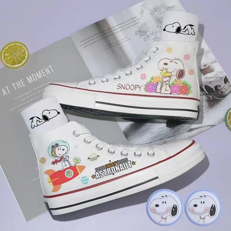 Student White Canvas Sneakers For Women Snoopy Shoes