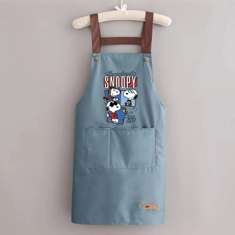 Snoopys Kitchen Apron Waterproof Ladies Men Home Apron Wipeable Oil Resistant Baking Barbecue Restaurant Cafe Aprons Kawaii Gift