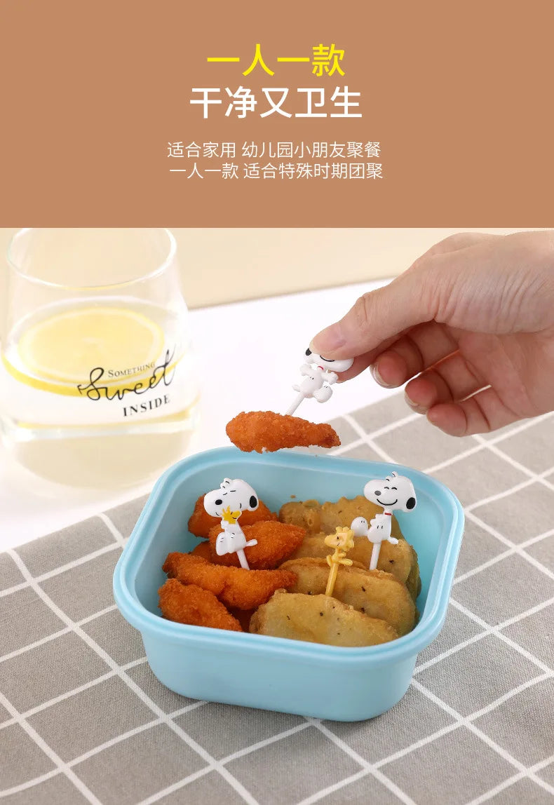 8pcs Snoopys Fruit Fork Mini Cartoon Woodstock Children Snack Dessert Food Pick Toothpick Creative Picnic Bento Party Decor Gift