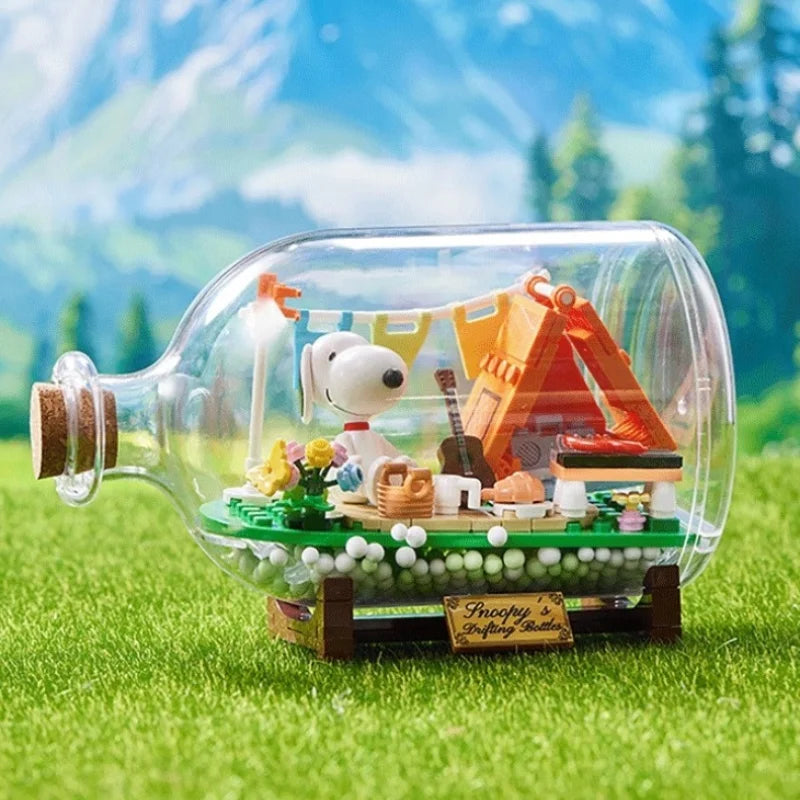 Miniso Snoopy Building Blocks Drifting Bottle Series Desktop Ornaments Collection Model Splicing Children's Toys Birthday Gifts