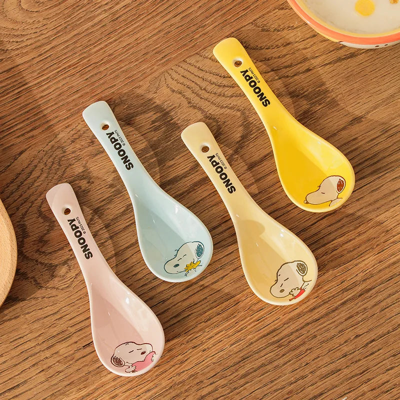 Snoopy Spoon Cartoon Ceramics Spoon Cute Child Snoopy Tableware Spoon Gift Girl Drink Porridge Spoon Hanging Hole Wholesale