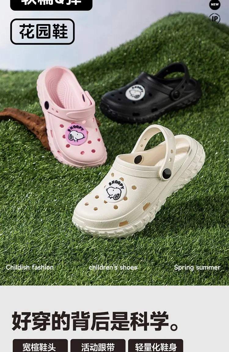 Cartoon Crocs Anti Slip Snoopy Shoes