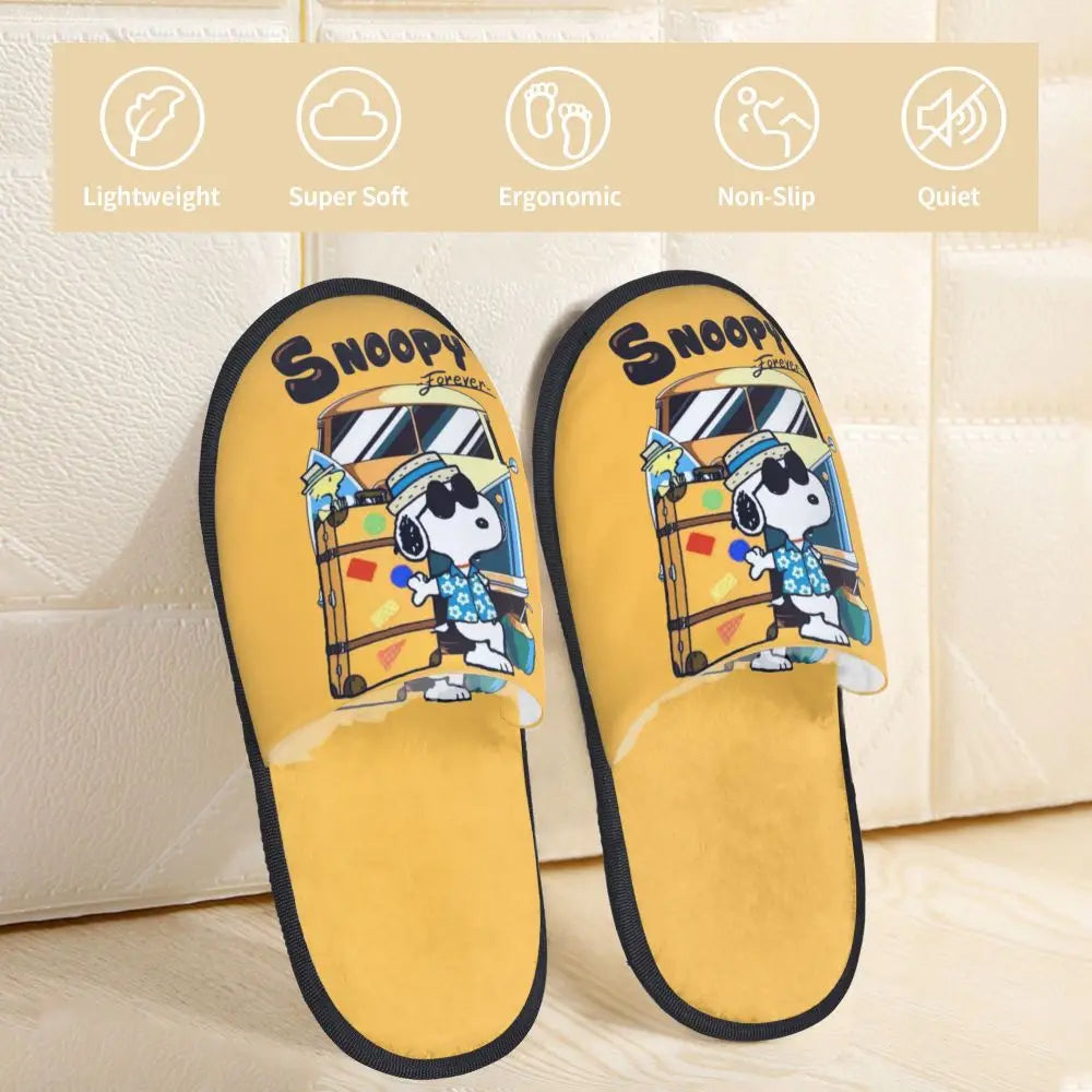 Memory Foam Women Slippers Four Leaf Clover Snoopy Slippers