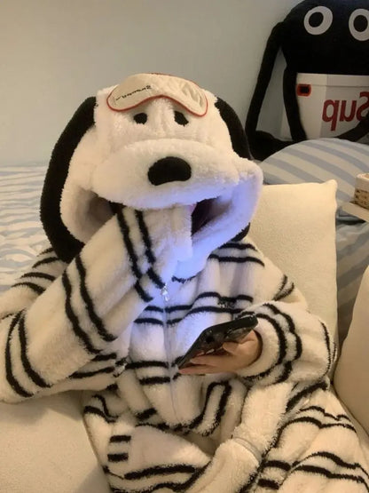 2025 New Snoopy Pajamas Halloween Flannel Fashion Kids Adult Hooded Pajamas Kawaii Woolen Anime Cartoon Casual Home Pants Autumn